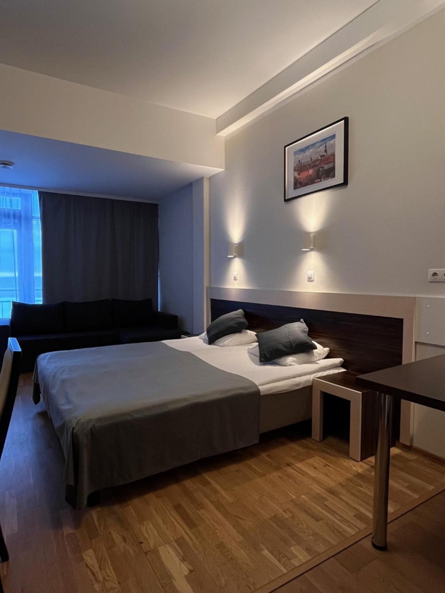 皮利塔海滩公寓酒店及spa 塔林 外观 照片